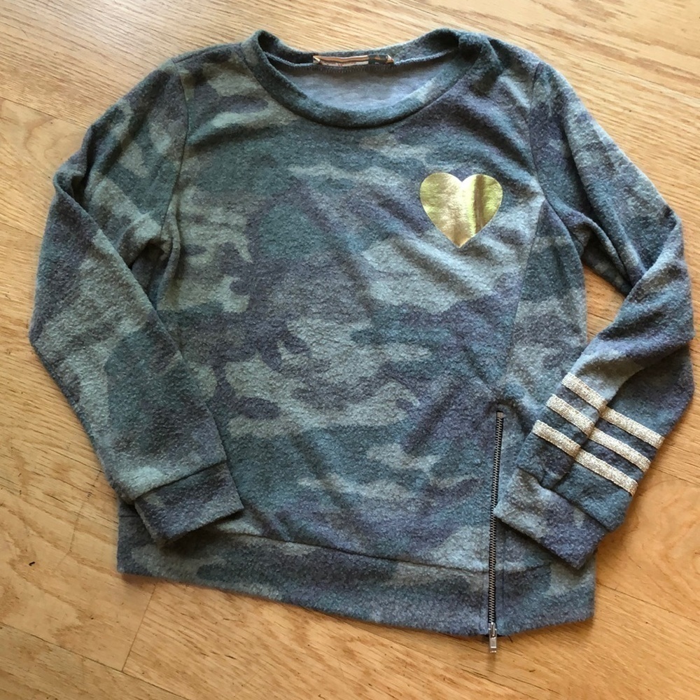 Vintage Havana Camo Long Sleeved Shirt Size Girls Medium in GUC